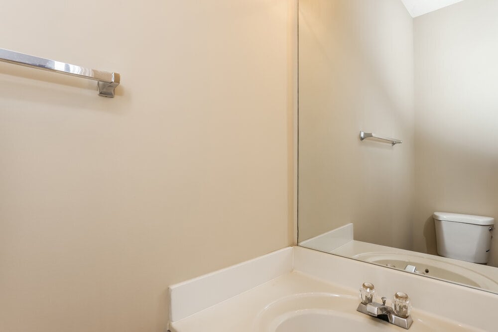 Building Photo - 4425 Ridgefair Dr