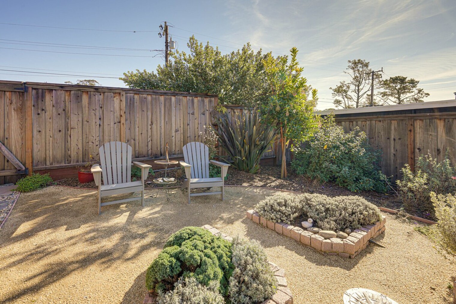 Building Photo - 157 Ave Portola