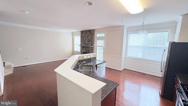 Building Photo - 13563 Davinci Ln