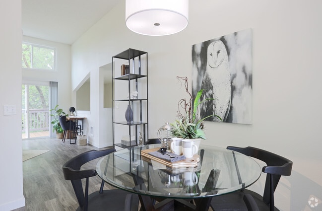 Interior Photo - Larkspur West Linn