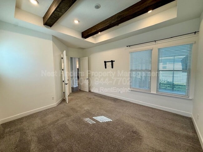 Building Photo - 119 Martha Ct.