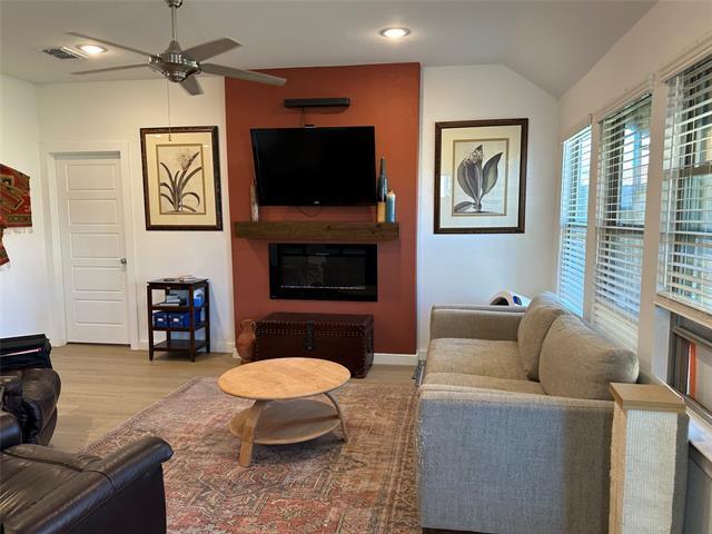 Building Photo - 2636 Keokuk St