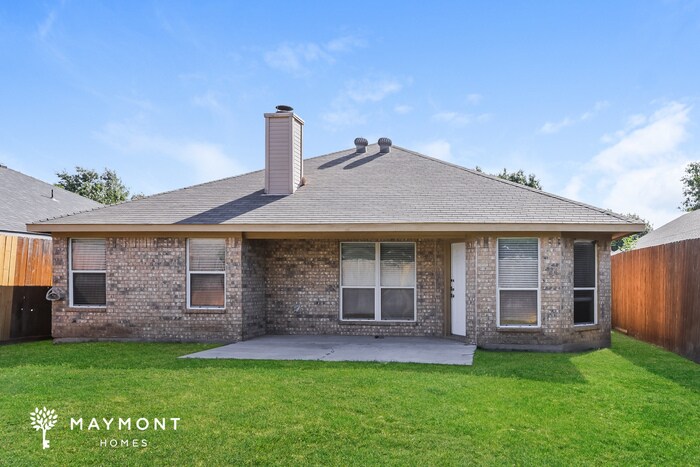 Building Photo - 605 Crestview Ct