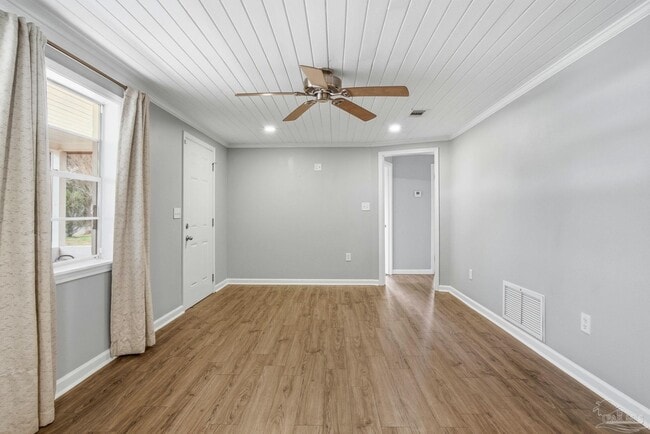 Building Photo - 3750 Martin St