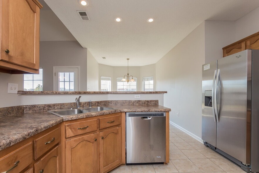 Building Photo - 5607 Antelope Cove