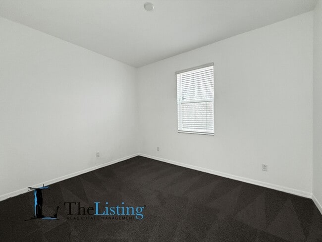 Building Photo - 3023 Adams Cross Dr