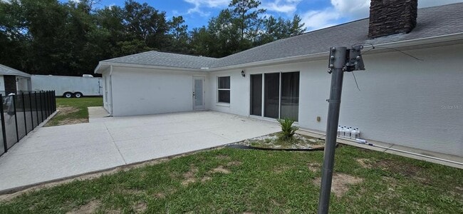 Building Photo - 5906 SW 172nd Loop