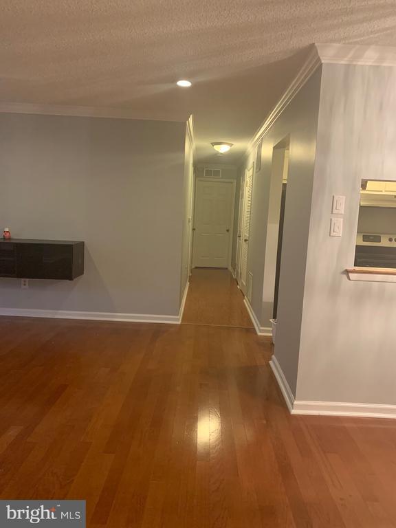 Building Photo - 4418A Aberdeen Dr
