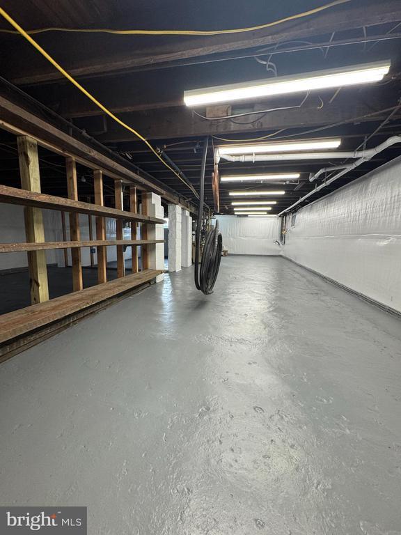 Building Photo - 122 S Haviland Ave