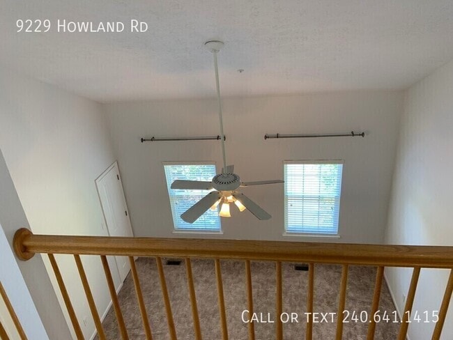 Building Photo - 9229 Howland Rd