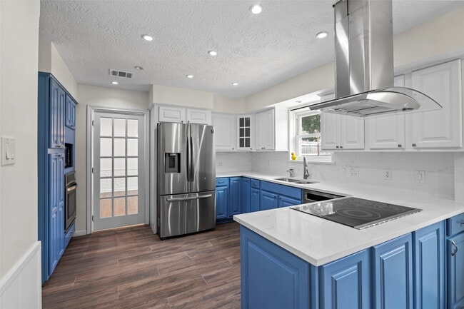 Building Photo - 8114 Coolshire Ln