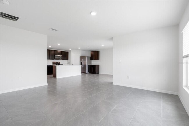 Building Photo - 4762 SW 88th Ln