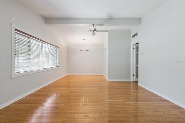 Building Photo - 508 Dunblane Dr