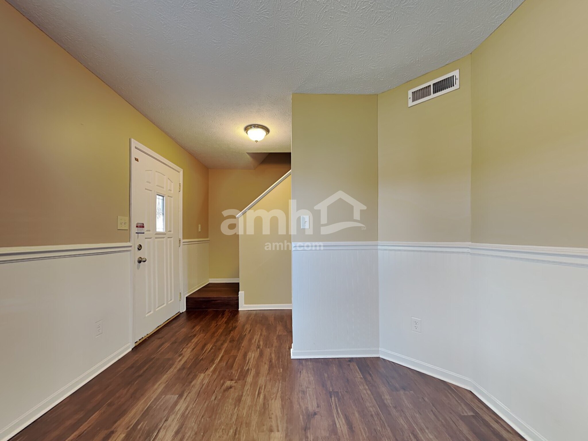 Building Photo - 127 Strawberry Fields Dr