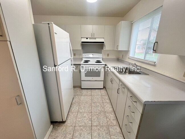 Building Photo - kama19b