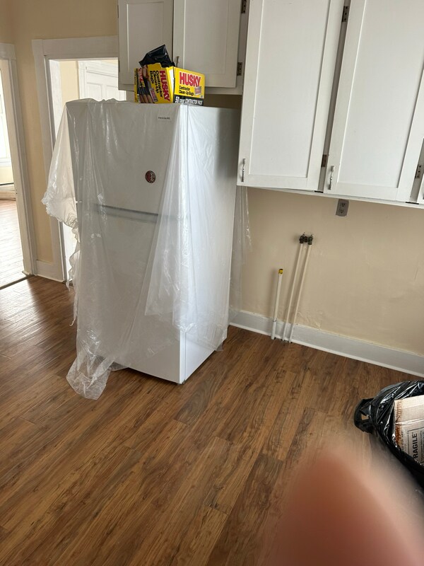 Building Photo - 8 Arch Ave