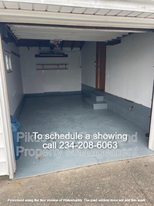 Building Photo - 1017 Niles St SW