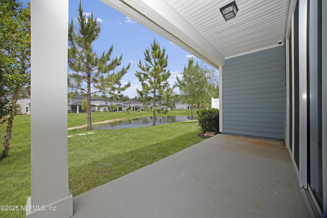 Building Photo - 432 Pine Bluff Dr