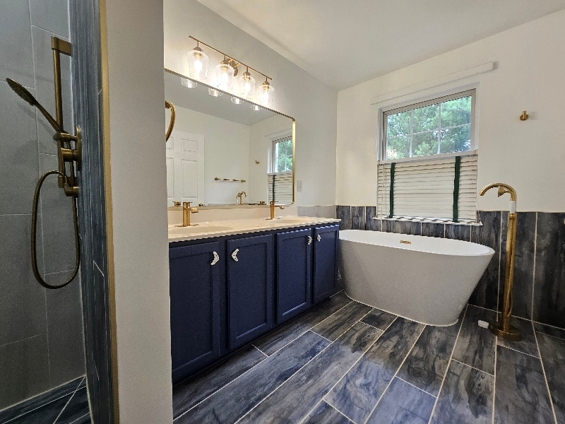 Building Photo - 113 Longpoint Way
