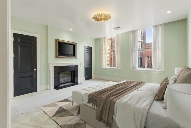Building Photo - 20 Beacon St