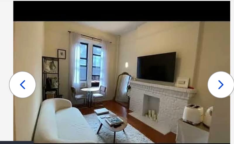 Building Photo - W. 26th St, 5th Ave