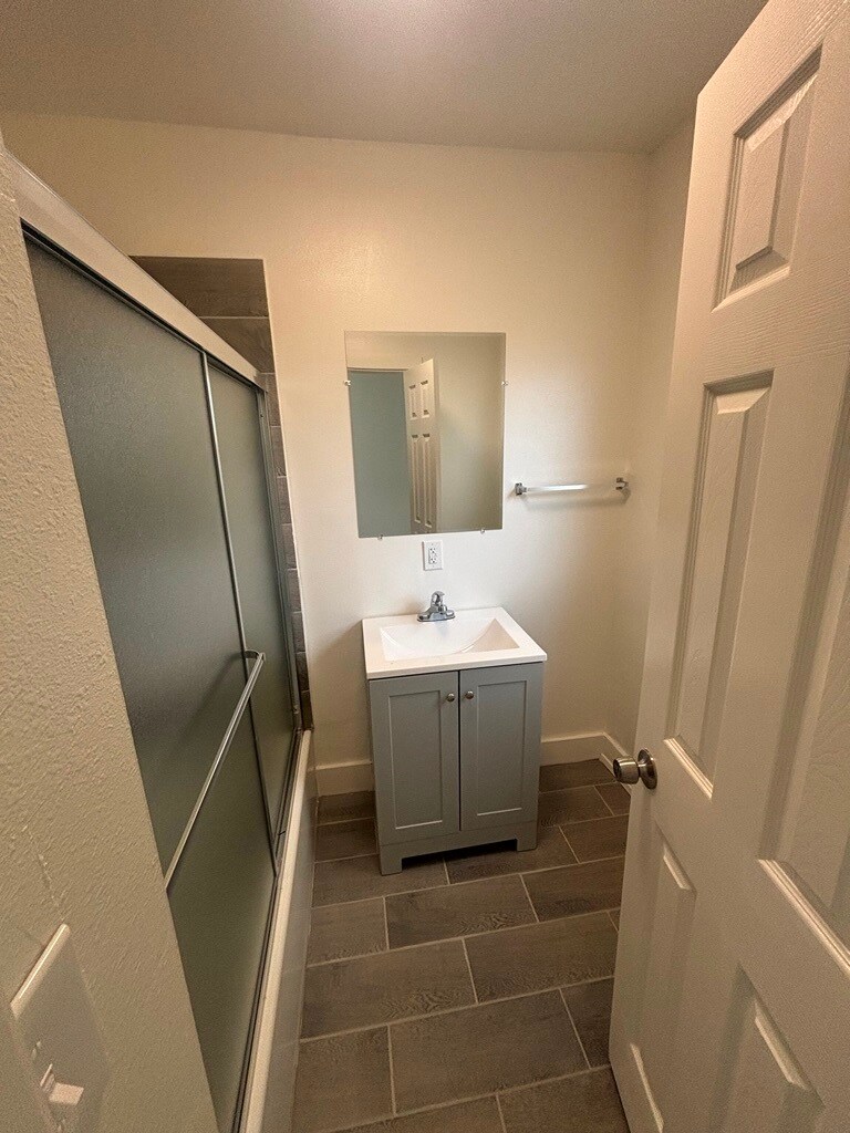 Building Photo - 317 E 61st St