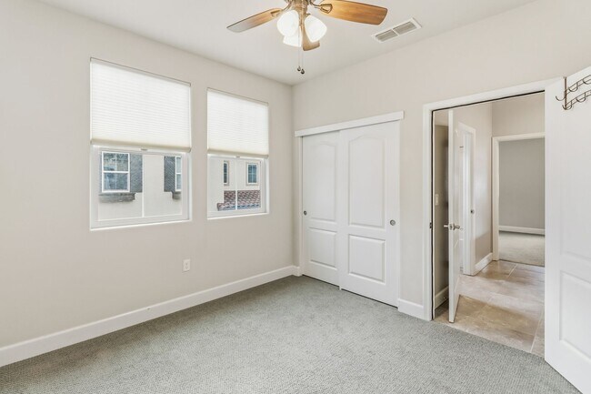 Building Photo - FIRST MONTH'S RENT FREE-Charming 3-Bedroom Home with Office in The Cannery – Davis, CA