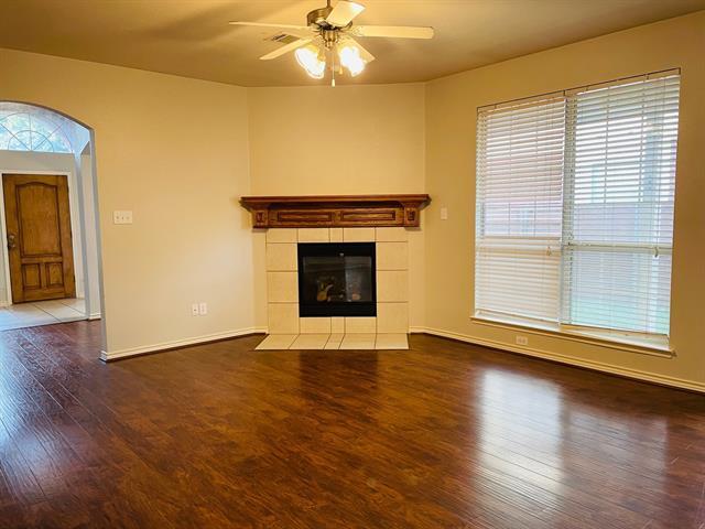Building Photo - 5929 Desperado Dr