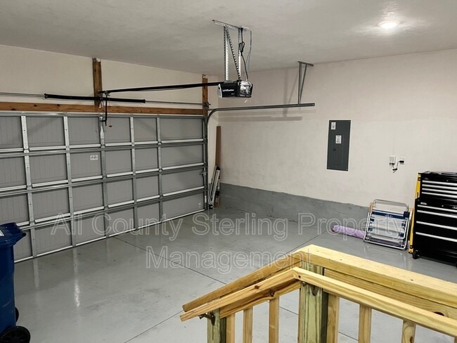 Building Photo - 25107 SW 9th Ln