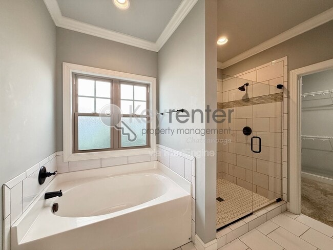 Building Photo - 2611 Wendell Wy