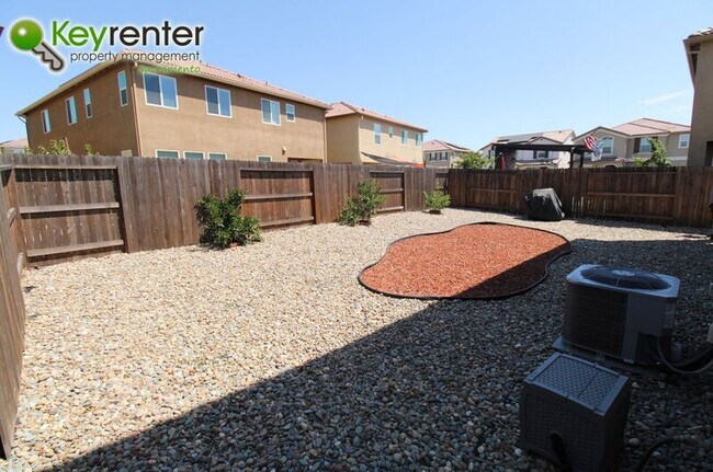 Building Photo - 3055 Island Creek Way