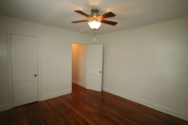 Building Photo - 1707 Englewood Ave