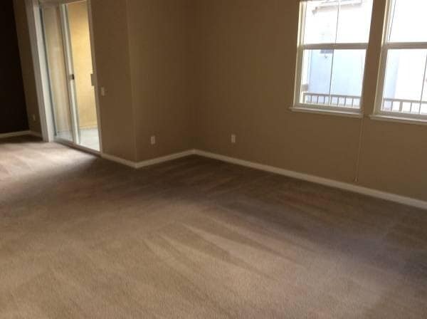 Building Photo - Opportunity Knocks! Updated Tri-Level prop...