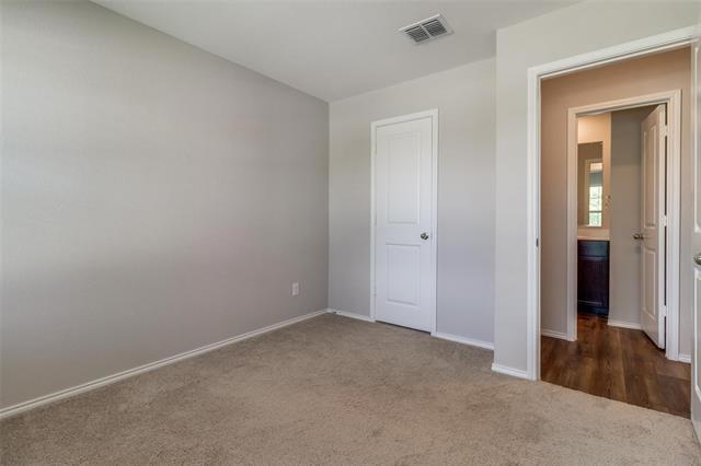 Building Photo - 1519 Deerchase Dr