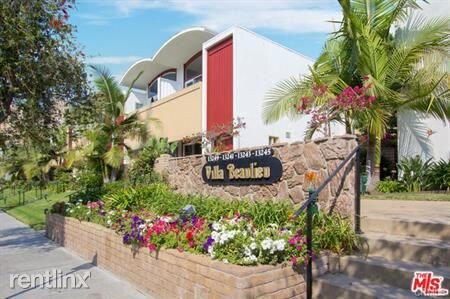 Building Photo - 13243 Fiji Way