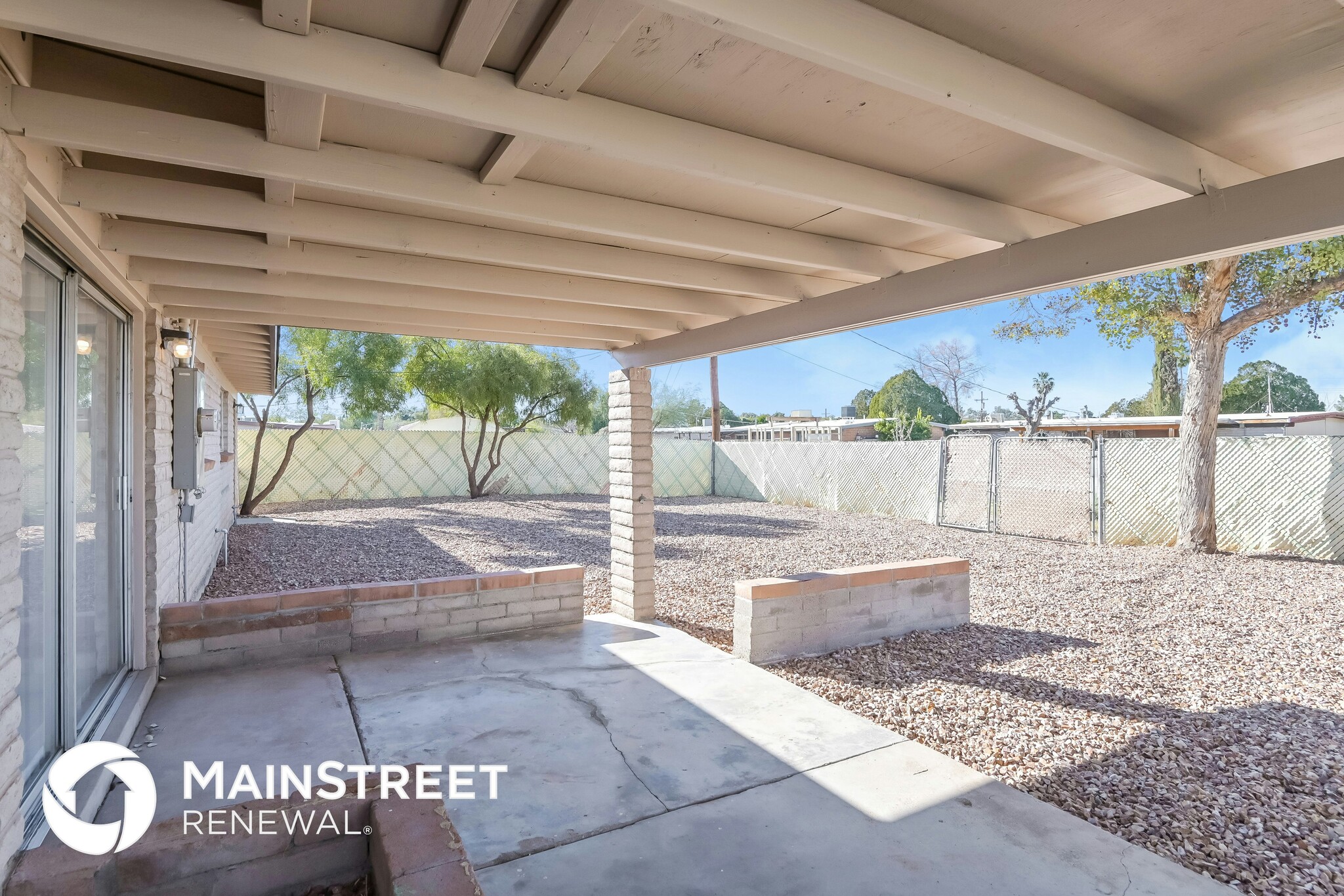 Building Photo - 8467 E Shasta Dr