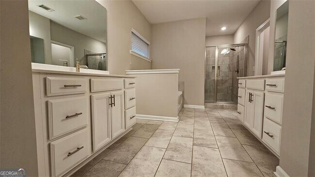 Building Photo - 4457 Waxwing St