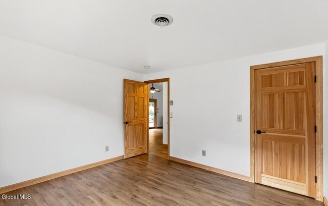 Building Photo - 24 Thimbleberry Rd