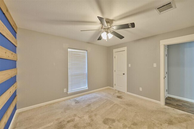 Building Photo - 29030 Deadwood Ln