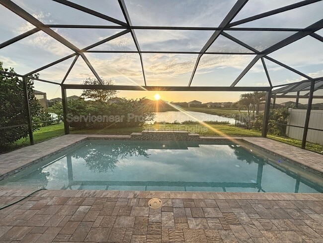 Building Photo - 12657 Promenade Estates Blvd