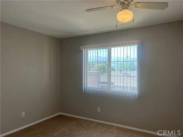 Building Photo - 8441 Oleander Ave