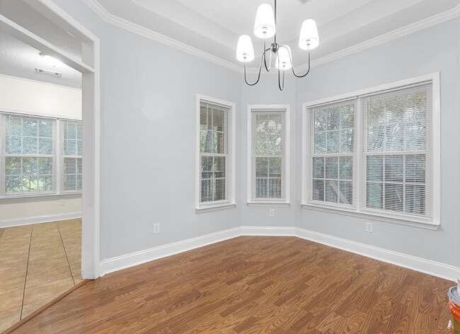 Building Photo - 406 Aspen Ct
