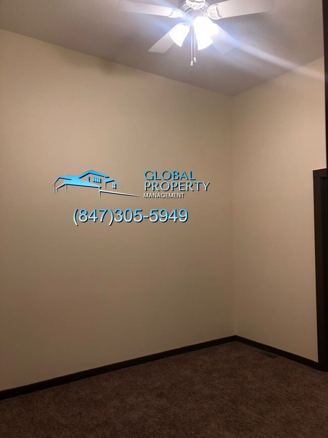 Building Photo - 6309 27th Ave