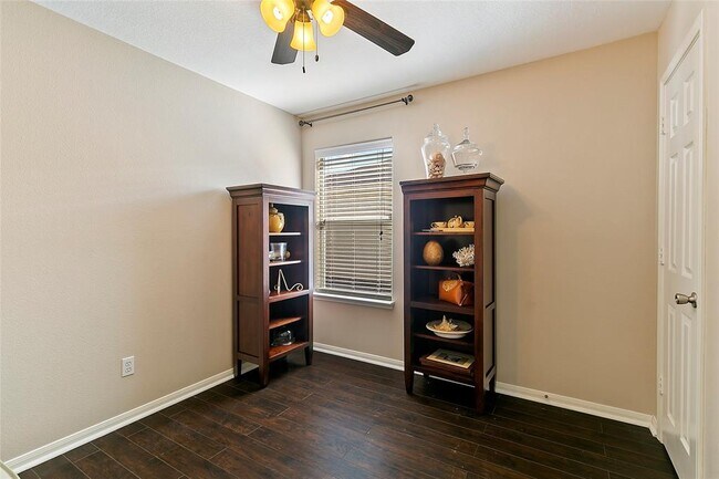 Building Photo - 7123 Sunrise Hill Ln