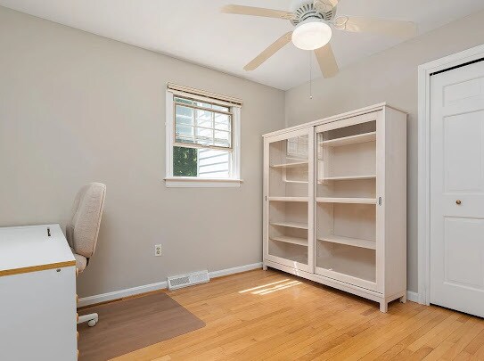 Building Photo - 7140 Persimmon Ln