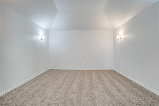 Building Photo - 4546 Frost Ave