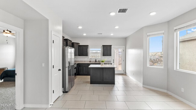 Building Photo - 14904 Concept Ct