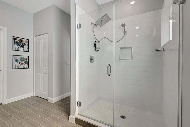 Building Photo - 1108 Deer Hvn Dr