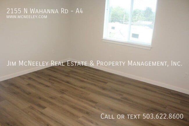 Building Photo - 2155 N Wahanna Rd