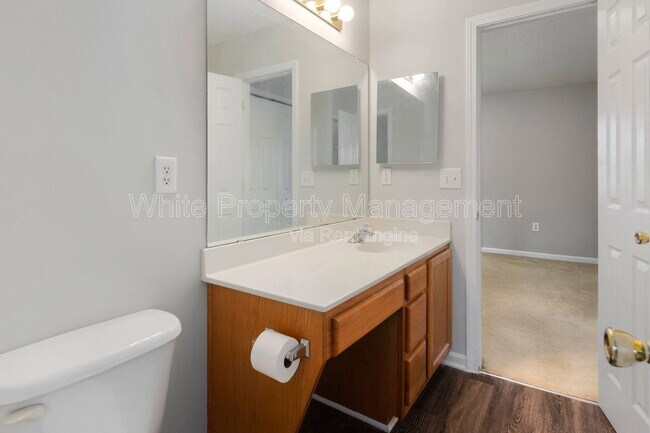Building Photo - 12311 Bluestem Ln